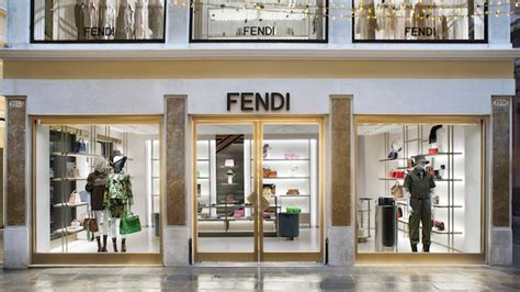 fendi negozio venezia|fendi italy official website.